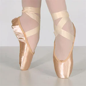 Classic -- Pointe Shoe -- European Pink SatIn