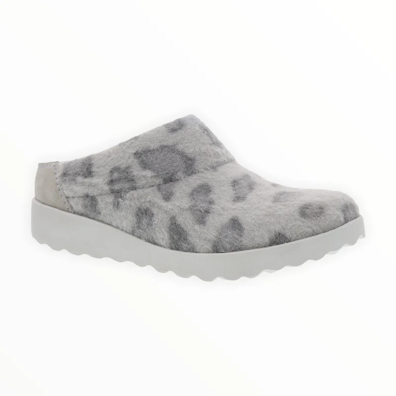 Grey Leopard