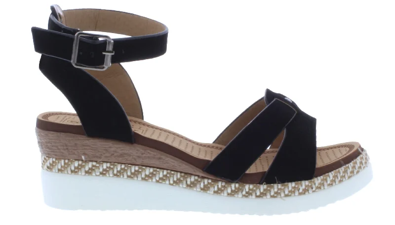 Women Platform Sandal with Buckle Closure