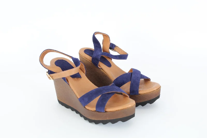 BEREVER Wedge sandals