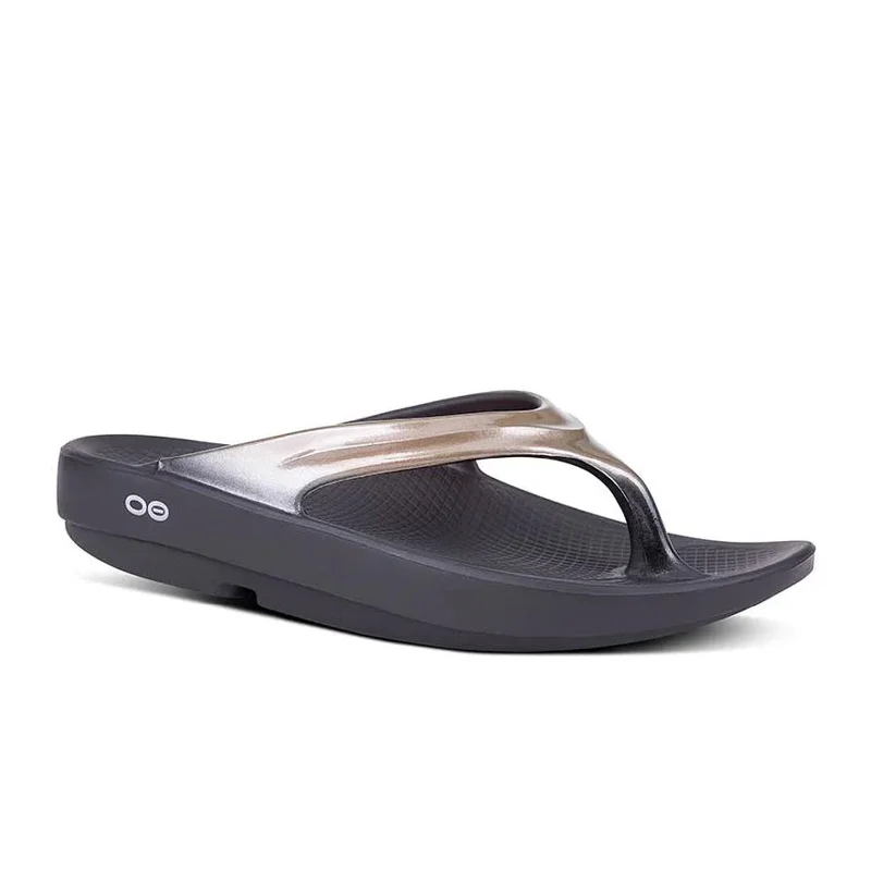 Oofos OOlala Luxe Sandal (Women) - Black/Latte