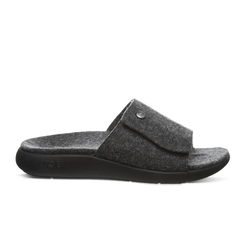 Strole Den Slipper (Women) - Graphite