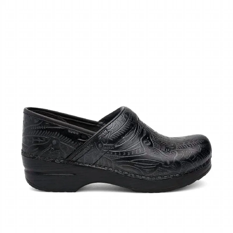 Women's Professional Clog - Wide Width In Black Tooled